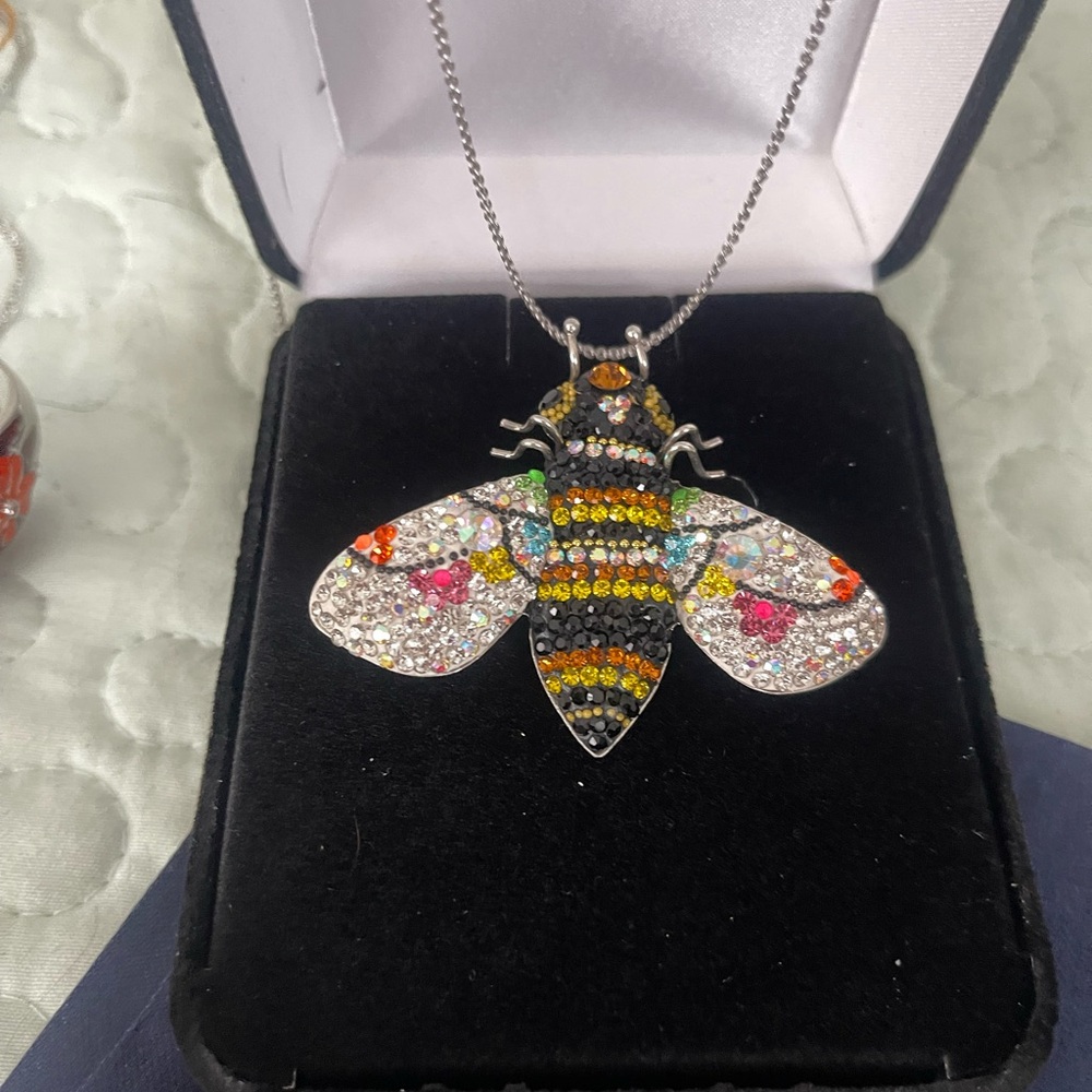 Mexican 925 Sterling Silver Crystal Bee Pendant Necklace | Artisan Statement